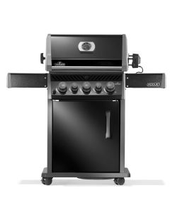 Napoleon Rogue 425 gas bbq